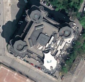 Torre antiaerea G de Hamburgo en St. Pauli en Turismo Google